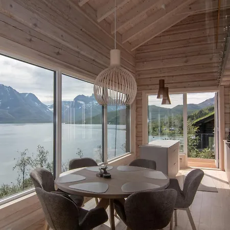 Sommarbukt Nordlys - Private Arctic Retreat Near